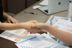 只有大公司才需要外包嗎？建議所有企業(yè)都來(lái)看看！